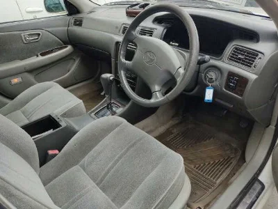 TOYOTA MARK II QUALIS
