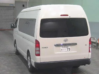 TOYOTA HIACE