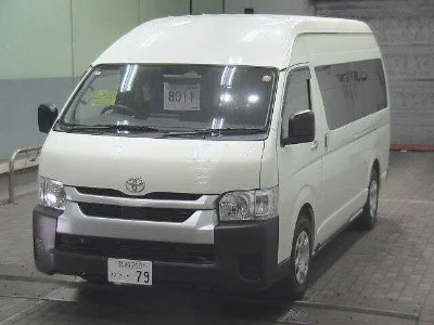TOYOTA HIACE