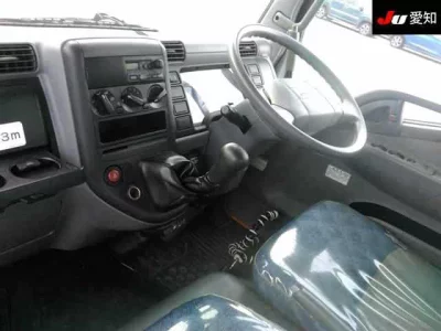 MITSUBISHI CANTER