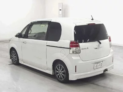 TOYOTA SPADE
