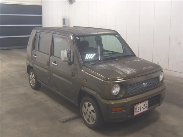 Daihatsu Naked 2001