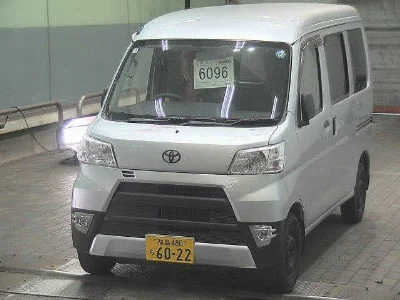 TOYOTA PIXIS VAN