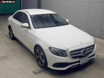 MERCEDES BENZ E CLASS