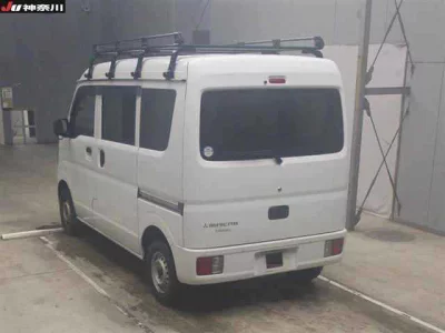 MITSUBISHI MINICAB