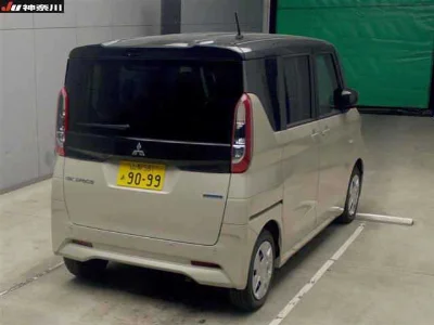 MITSUBISHI EK SPACE