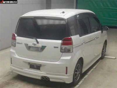 TOYOTA SPADE