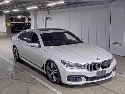 BMW 7 SERIES
