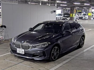 BMW 1 SERIES