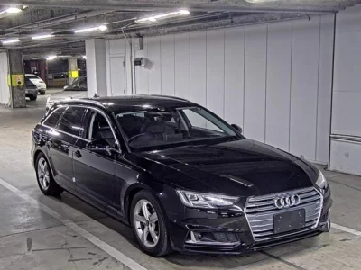 AUDI A4 AVANTE