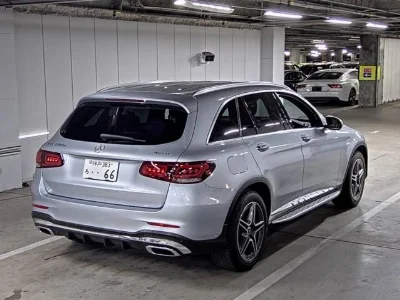 MERCEDES BENZ AMG GLC