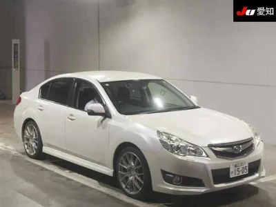 SUBARU LEGACY B4