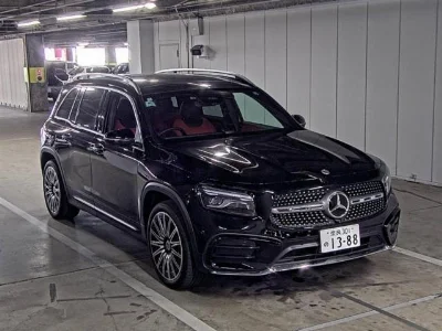 MERCEDES BENZ GLB