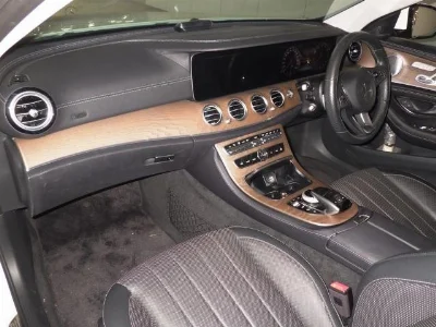 MERCEDES BENZ E CLASS