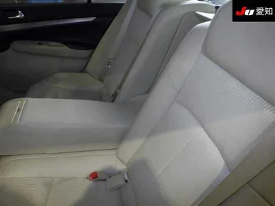NISSAN SKYLINE