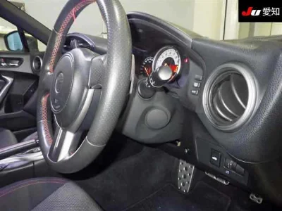 TOYOTA 86