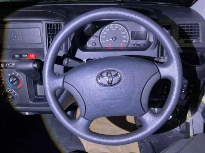 TOYOTA TOWN ACE VAN