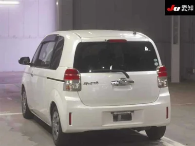 TOYOTA SPADE