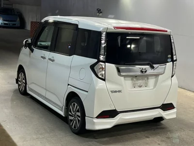 TOYOTA TANK