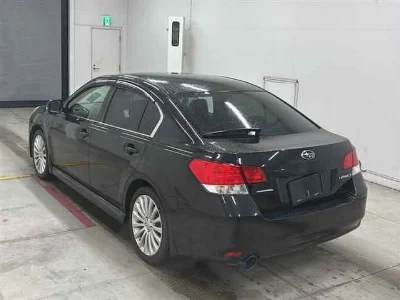 SUBARU LEGACY B4