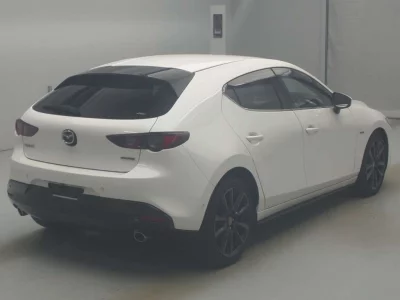 MAZDA MAZDA3 FASTBACK