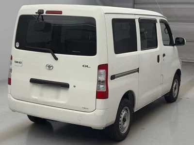 TOYOTA TOWN ACE VAN