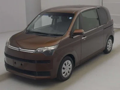 TOYOTA SPADE
