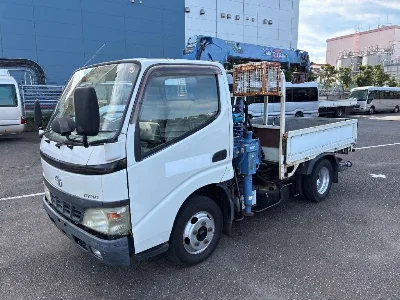 TOYOTA DYNA