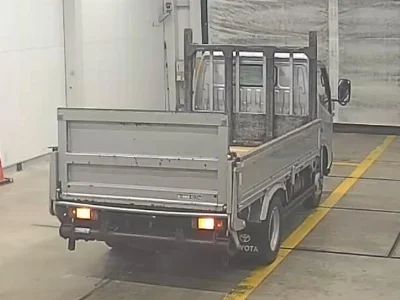 TOYOTA DYNA