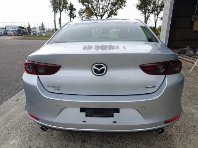 MAZDA MAZDA3