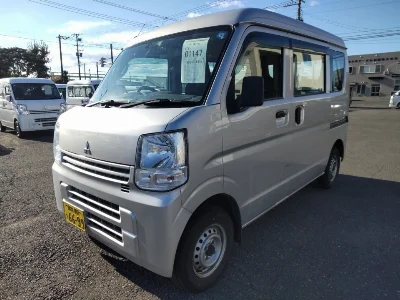 MITSUBISHI MINICAB