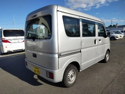 MITSUBISHI MINICAB