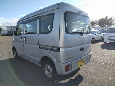 MITSUBISHI MINICAB