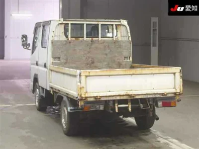 MITSUBISHI CANTER