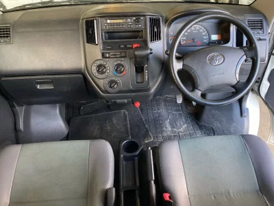 TOYOTA TOWN ACE VAN