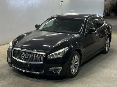 NISSAN FUGA