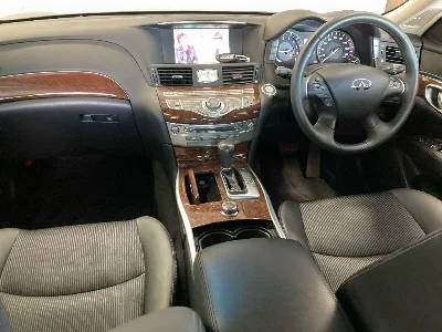 NISSAN FUGA
