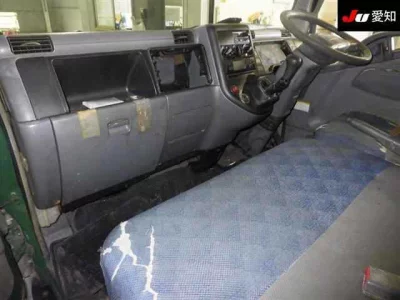 MITSUBISHI CANTER