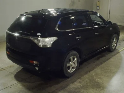MITSUBISHI OUTLANDER PHEV