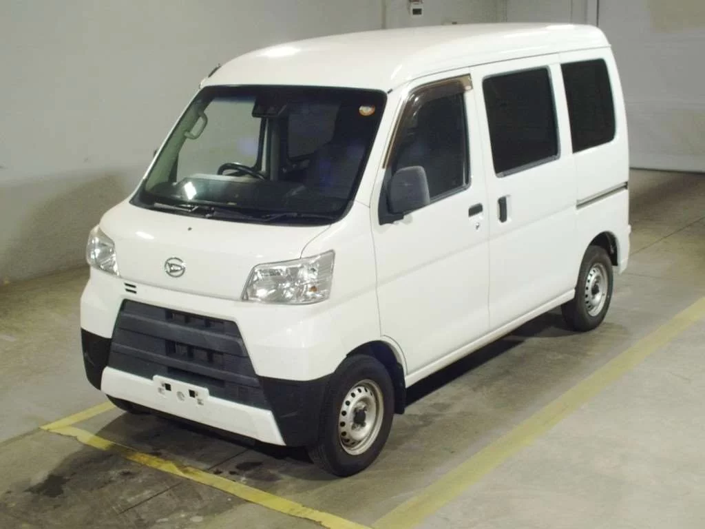 Daihatsu Hijet Cargo 2018