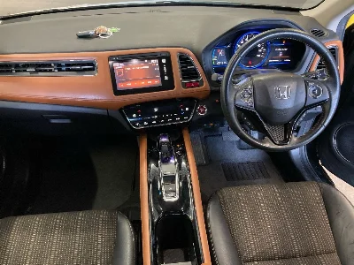 HONDA VEZEL
