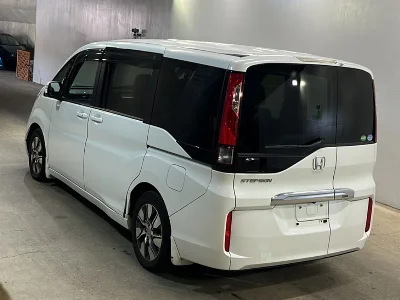 HONDA STEP WAGON