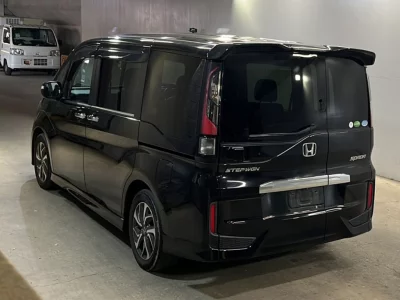 HONDA STEP WAGON