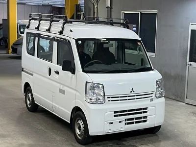 MITSUBISHI MINICAB
