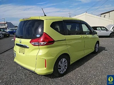HONDA FREED+