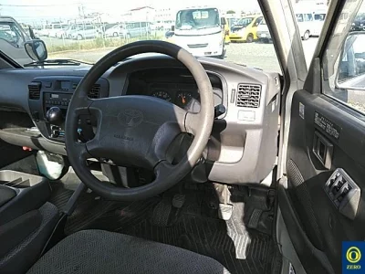 TOYOTA LITE ACE TRUCK