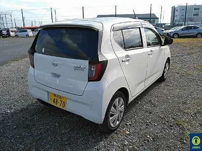 DAIHATSU MIRA E S