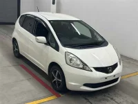 Цена авто Honda Fit с аукционов Японии, номер кузова GE6, пробег 74 000, оценка 8