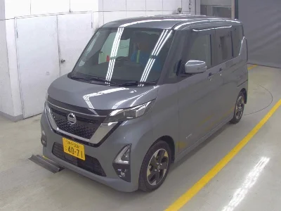 NISSAN ROOX