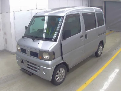NISSAN CLIPPER